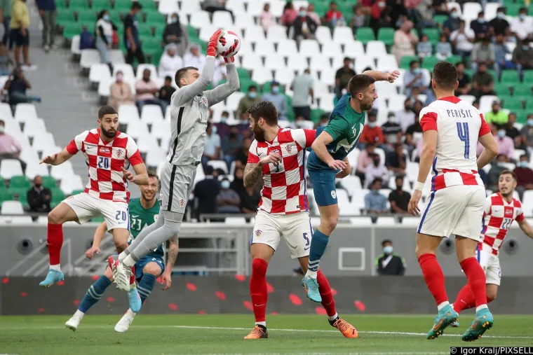 Ovo su igrači te nove, renovirane Hrvatske u 3-5-2 Dalićevom sustavu. Primjećujete li jedan detalj?