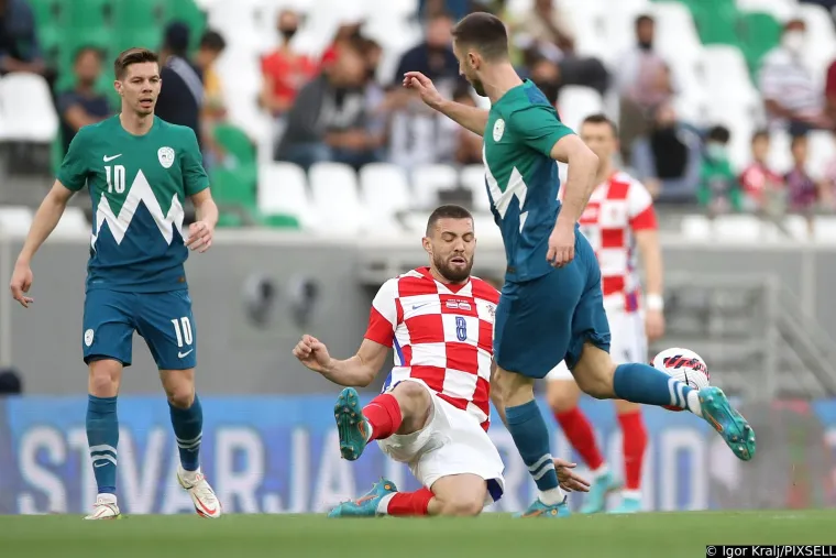 Ovo su igrači te nove, renovirane Hrvatske u 3-5-2 Dalićevom sustavu. Primjećujete li jedan detalj?