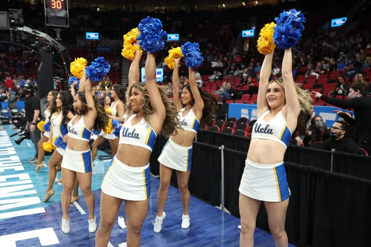 Pogledajte prizore općeg ludila u Americi. Sljedeći vikend donosi spektakl, one su spremne za akciju