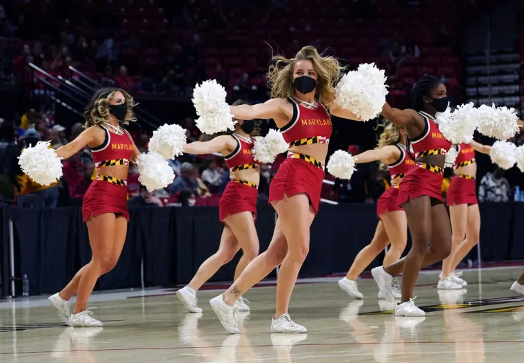 Pogledajte prizore općeg ludila u Americi. Sljedeći vikend donosi spektakl, one su spremne za akciju