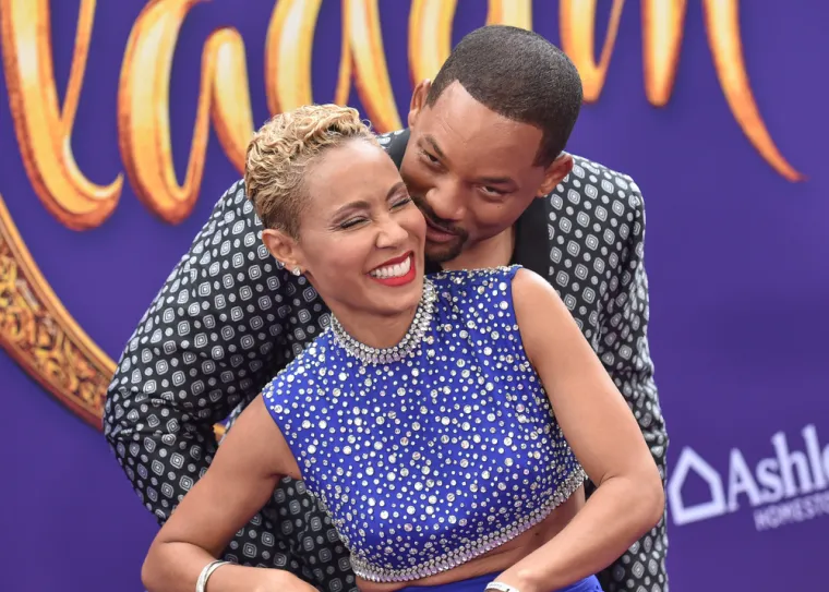 Nakon susreta na snimanju filma &quot;Princ iz Bel-Aira&quot;, Smith se 1997. drugi put oženio, i to za Jadu Pinkett. Par je dobio dvoje djece, kćer Willow i sina Jadena, te su od početka 2000-ih prepoznati kao &quot;moćan par&quot; Hollywooda. No, uskoro su krenuli problemi...