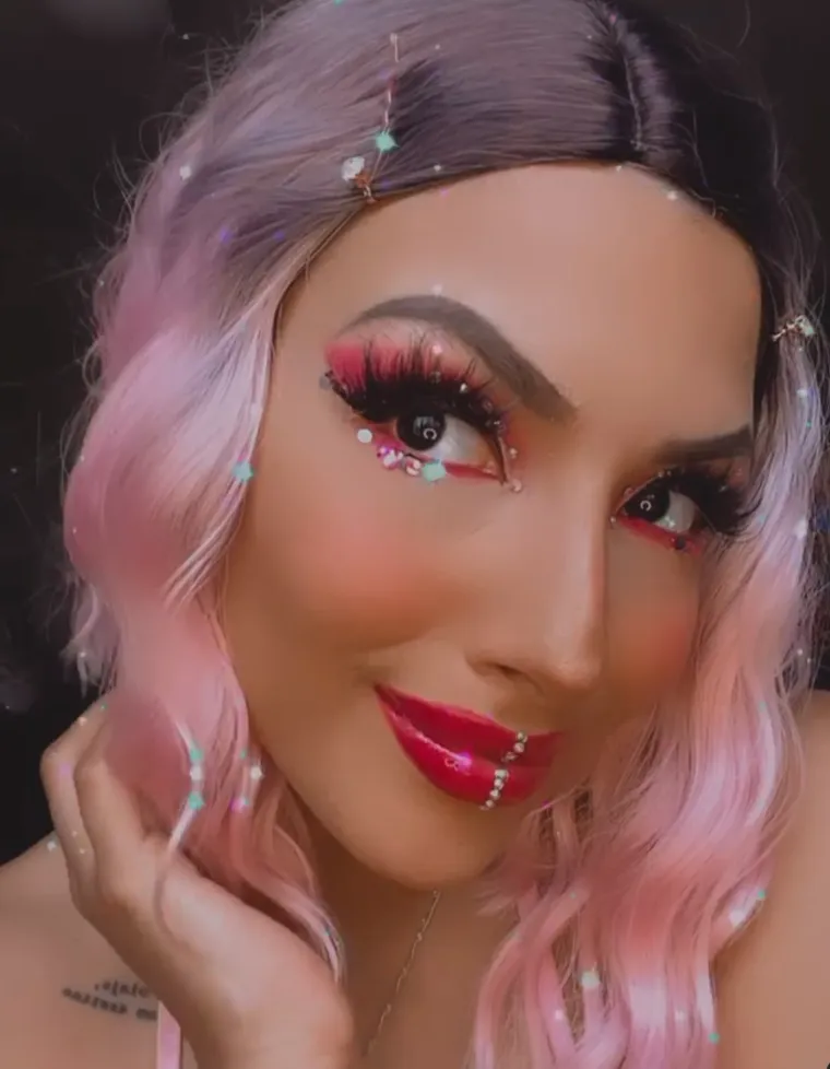 Prezgodna ring djevojka izazvala Putina na borbu i opasno mu zaprijetila: 'Bit ću agresivna'