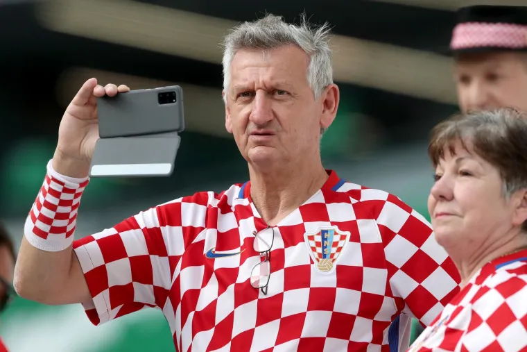 Bečari u katarskoj pustinji. Pogledajte prizore s Education City stadiona, ovo mogu samo Hrvati