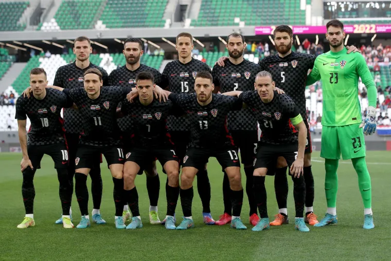 Zavirite na stadion Education City i pogledajte kako izgleda okršaj Hrvatske i Bugarske