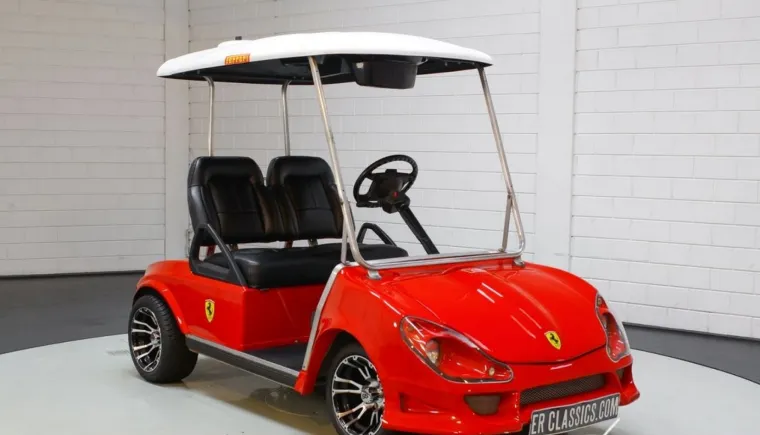 Uredu, ovo možda i nije pravi Ferrari, ali ova ograničena serija golf autića će zadiviti mnoge na golf igralištu
