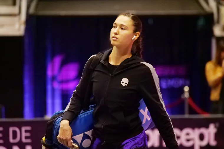 Najljep&scaron;a ruska tenisačica odu&scaron;evila Ukrajince skrivenom porukom na sebi. Primjećujete li detalj? Pogledajte malo bolje