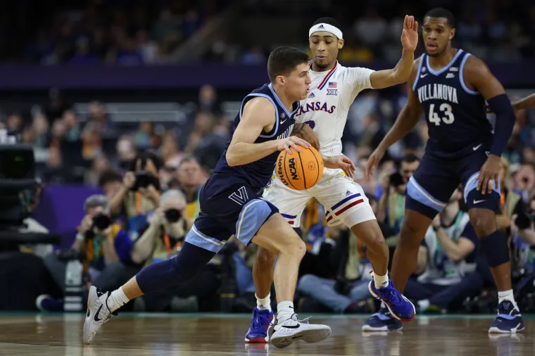 Spektakl u New Orleansu. Kansas trica&scaron;kom kanonadom razvalio Villanovu na velebnom stadionu. Pogledajte prizore nezapamćenog ludila