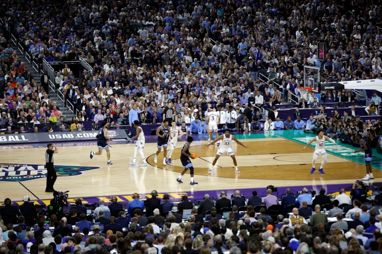 Spektakl u New Orleansu. Kansas trica&scaron;kom kanonadom razvalio Villanovu na velebnom stadionu. Pogledajte prizore nezapamćenog ludila