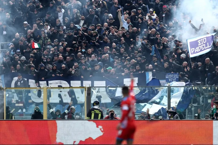 Atalanta postavila živi zid. Onda je loptu u ruke uzeo Insigne. Bergamo je zanijemio