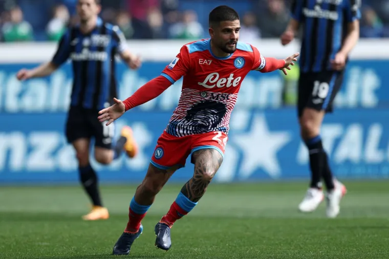 Atalanta postavila živi zid. Onda je loptu u ruke uzeo Insigne. Bergamo je zanijemio