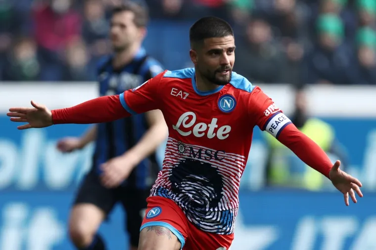 Atalanta postavila živi zid. Onda je loptu u ruke uzeo Insigne. Bergamo je zanijemio