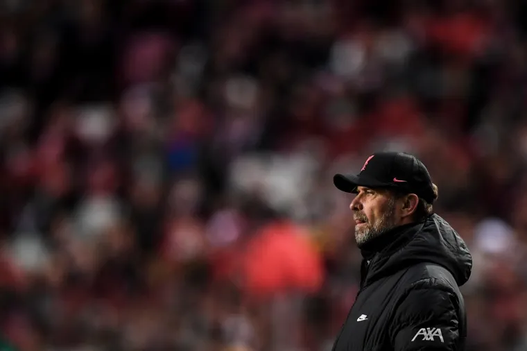 Brineta se pojavila ispred stadiona u Lisabonu. Svi su živi buljili u tajanstvenu ljepoticu