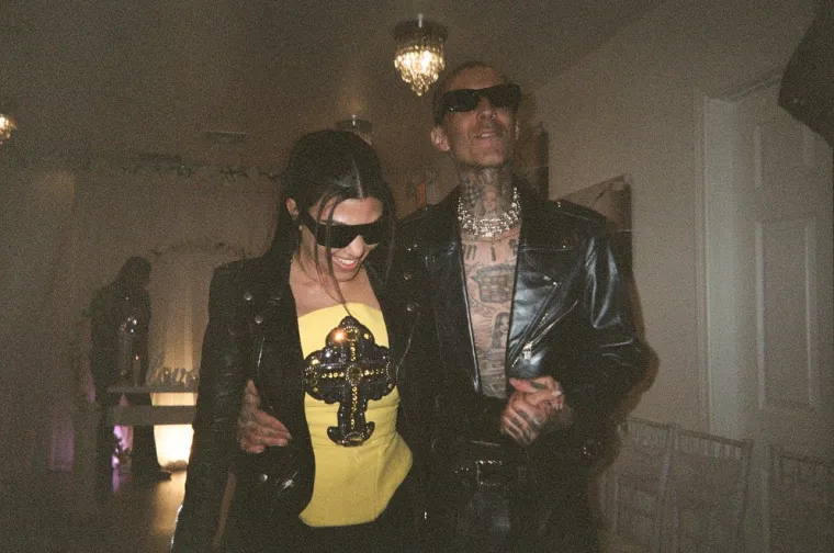 Kourtney Kardashian i Travis Barker 