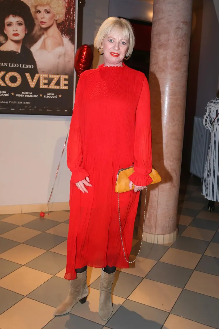 Vanja Matujec u "Zabranjenoj ljubavi" glumila je lik medicinske sestre Biserke koja je odgajala Danijela, sina svog supruga Josipa za kojeg se kasnije saznalo da ima jo&scaron; jedno dijete, Danijelovu sestru blizanku Petru. Vanja je zapaženu ulogu ostvarila i u filmu "&Scaron;uma summarum", a nakon "Zabranjene ljubavi" pojavila se u "Crno-bijelom svijetu" te "Stipi u gostima".