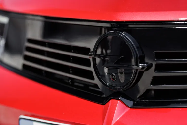 Cijena za osnovnu Opel Astru Edition 1.2 110HP MT6 iznosi 163.395 kuna