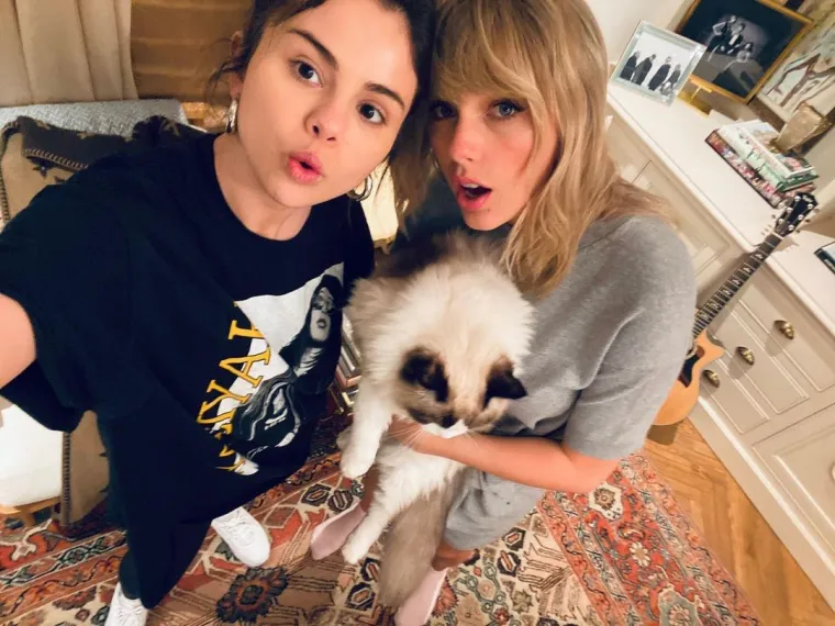 Selena Gomez, Taylor Swift