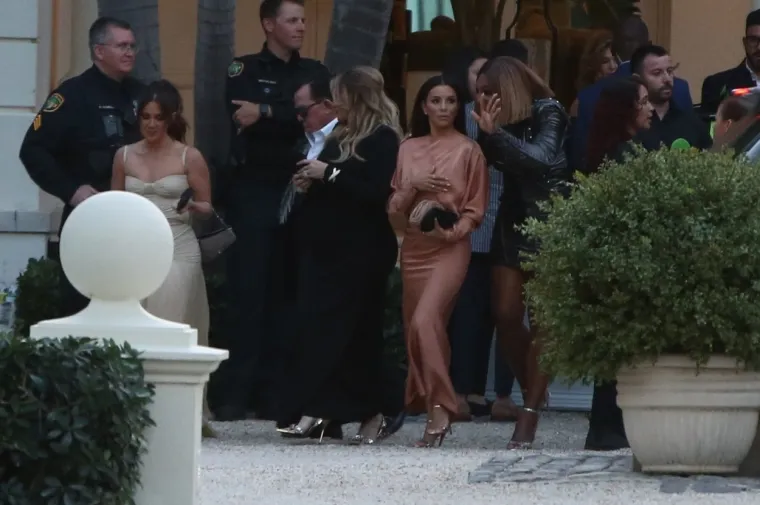 I Geri Horner je također odbila prisustvovati vjenčanju, umjesto toga je odlučila odletjeti u Australiju sa svojim suprugom.