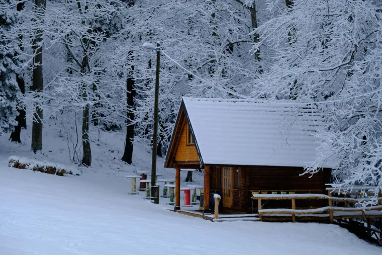 Snježna idila na Sljemenu: Početak je proljeća, a Sljeme se bijeli kao da smo usred zime