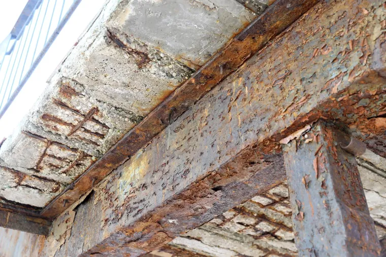 Sramota u centru Zagreba: Stube prohodne i otvorene, ali pogledajte u kakvom su katastrofalnom stanju...