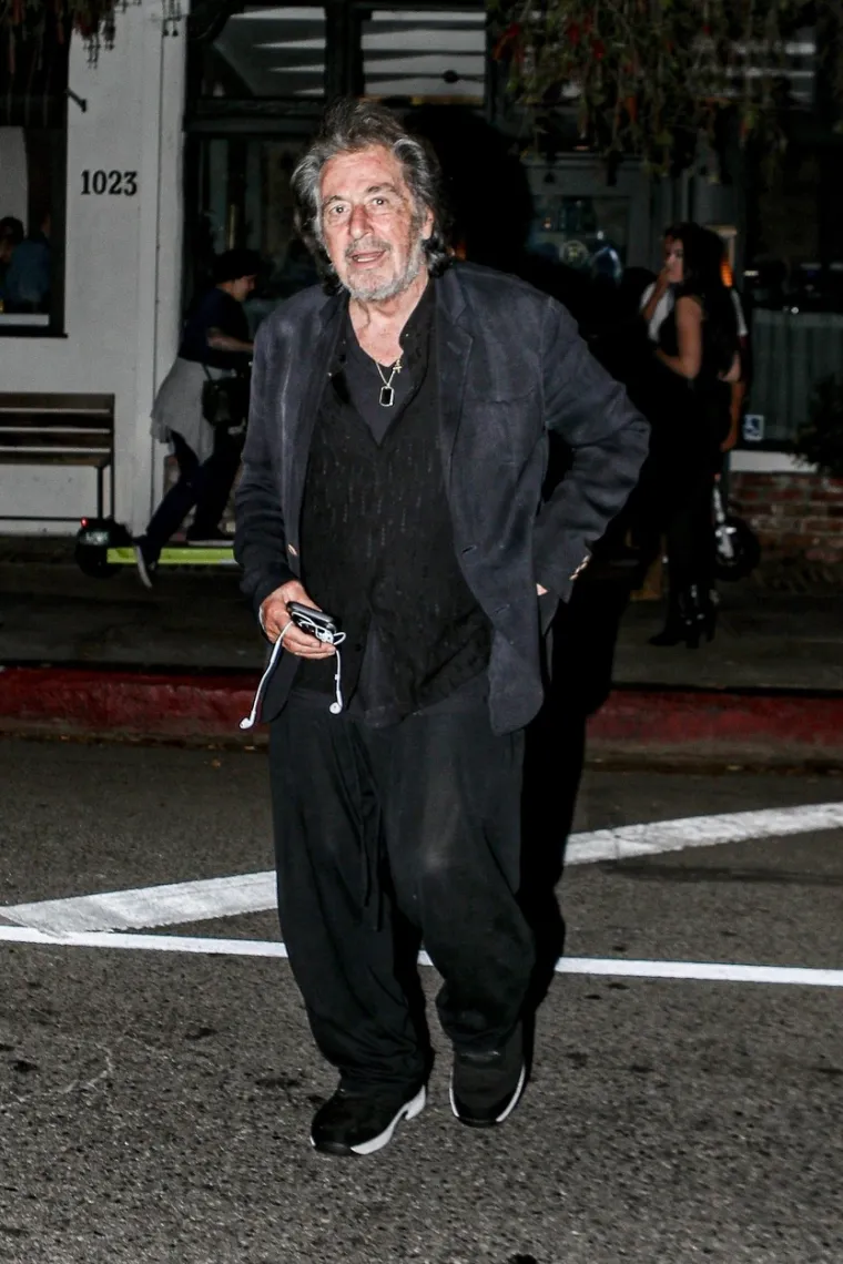 Legendarni Al Pacino (81) uhvaćen s 53 godine mlađom djevojkom: 'Srce ne pita za godine...'