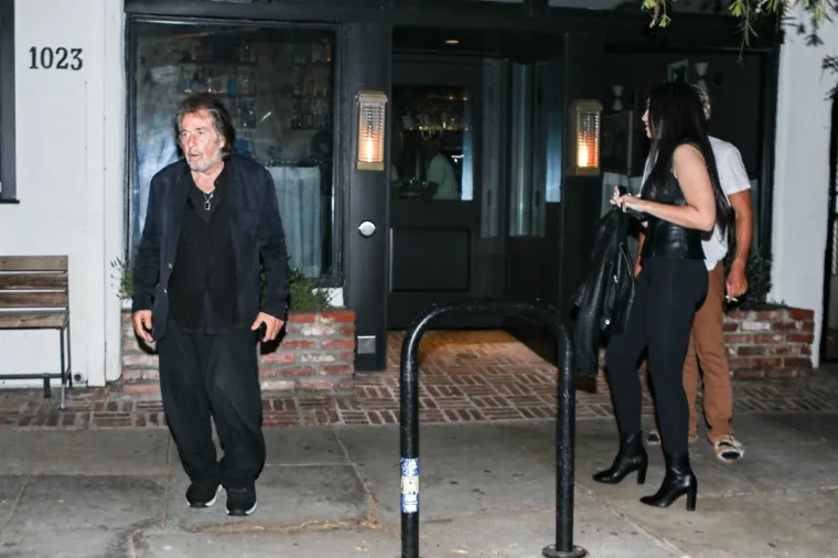 Legendarni Al Pacino (81) uhvaćen s 53 godine mlađom djevojkom: 'Srce ne pita za godine...'
