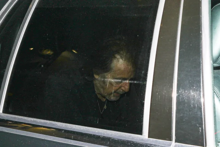 Legendarni Al Pacino (81) uhvaćen s 53 godine mlađom djevojkom: 'Srce ne pita za godine...'