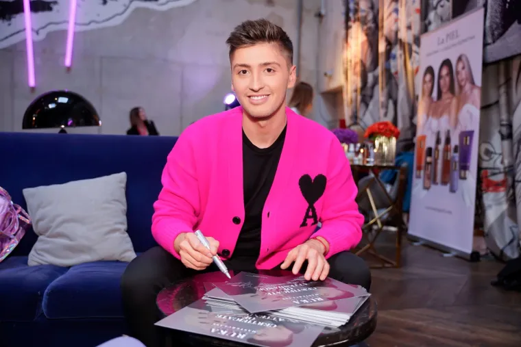 Pogledajte kako Maja &Scaron;uput izgleda bez &scaron;minke: Hrabro je skinula sve sa sebe, a bodrili su je Grubnić, Franka Batelić...