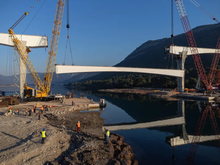 U Hrvatskoj se gradi gotovo pola kilometra dugačak most koji spaja dva tunela: Pogledajte fotke iz zraka...