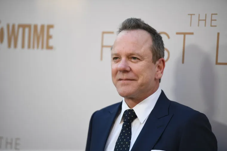 Prva sezona serije usredotočit će se na osobni i politički život Obame, Forda i Roosevelta. Kiefer Sutherland glumi Franklina D. Roosevelta.
