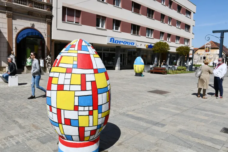 Sretan Uskrs! Pogledajte kako su centar Siska za Uskrs pomogla ukrasiti djeca