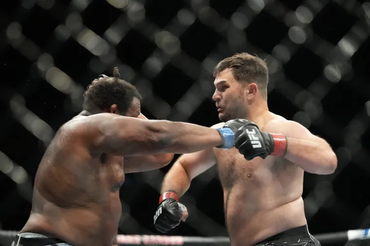 Nova UFC senzacija noćas ulazi u elitni kavez. Debeljko prošle godine šokirao borilački svijet: 'On je poseban'