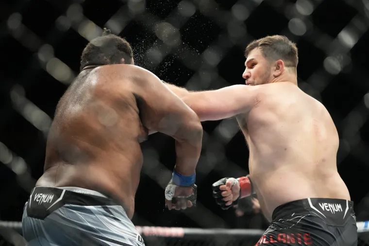 Nova UFC senzacija noćas ulazi u elitni kavez. Debeljko prošle godine šokirao borilački svijet: 'On je poseban'