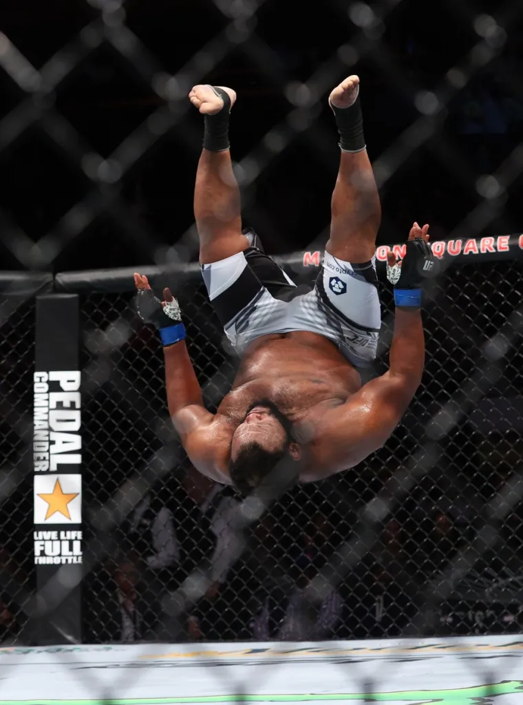 Nova UFC senzacija noćas ulazi u elitni kavez. Debeljko prošle godine šokirao borilački svijet: 'On je poseban'