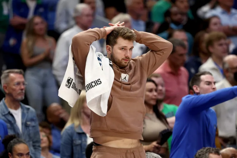 Dončić i kontroverzni Mark Cuban jedva preživjeli triler u Dallasu s Bogdanovićem. Pogledajte što su sve 'manijaci' radili