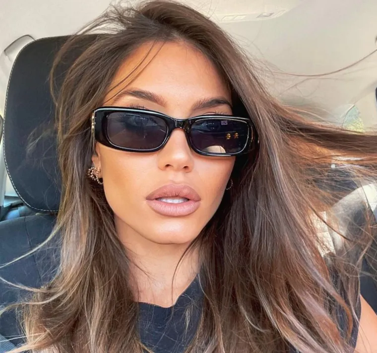 Za Hrvatsku ne želi ni čuti? Najljep&scaron;a žena srpskog nogometa odbrusila fanu iz Dalmacije, pa prekr&scaron;ila obećanje: 'Litujem samo u Srbiji'