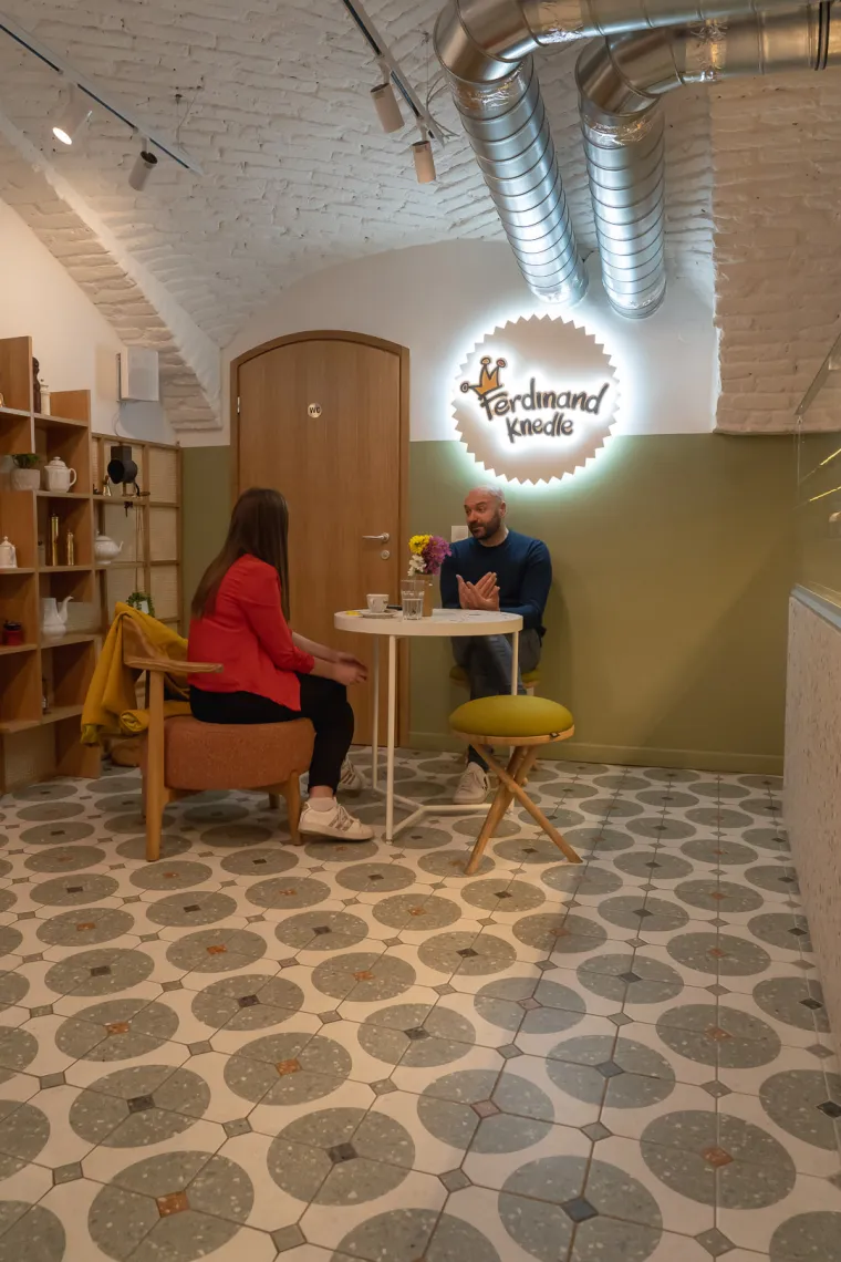 Ovo su najbolje knedle u Zagrebu: Radi ih tim od osmero ljudi i pet različitih nacionalnosti