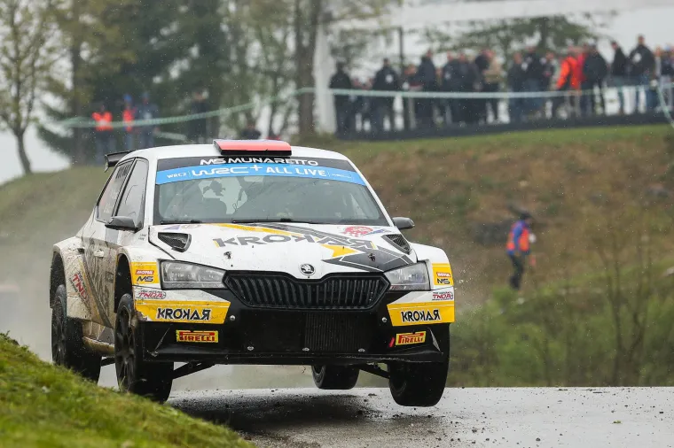 Nezapamćene utrke u Lijepoj na&scaron;oj: Rally ludnica zahvatila Hrvatsku, prizori koji ostavljaju bez daha