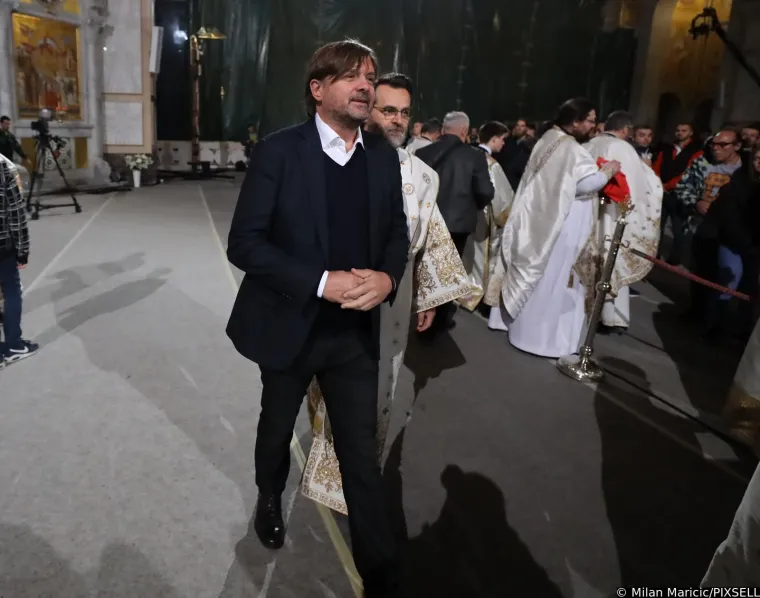 Dok Severina sabire dojmove s rođendana, njezin bivši Milan Popović je u totalno drugom filmu