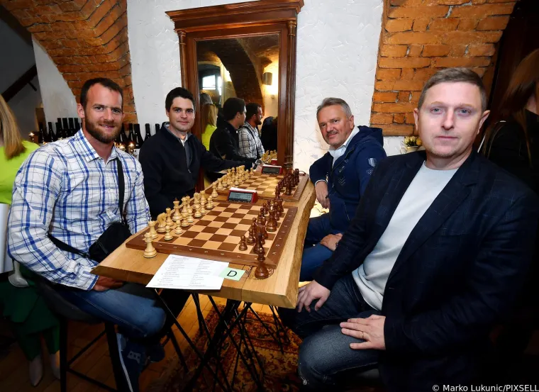 Damir Martin i Karlo Resler
 