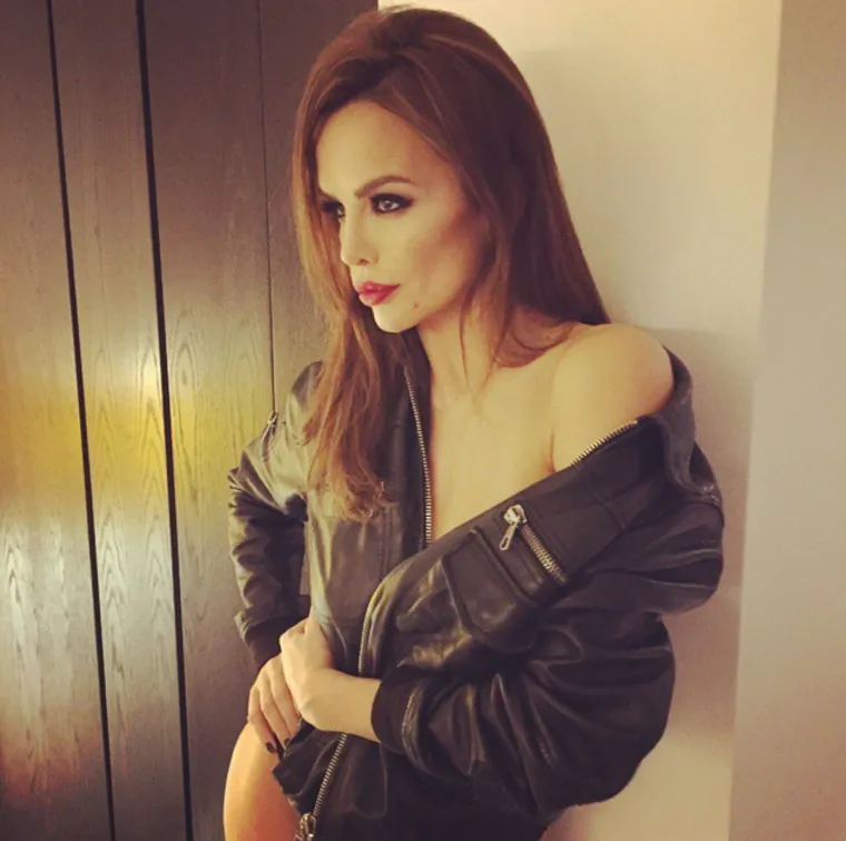 Severina je dva mjeseca nakon što je rodila sina Aleksandra proslavila svoj 40. rođendan. Ona je na Facebooku zahvalila svojim vjernim obožavateljima. &quot;Na kraju tridesetih... Ja sam ipak samo vaša, vama pripadam i ovu i sve ove godine... Kad sam bila tužna vi ste me tješili vašim pljeskom i voljeli više od osoba koje su mi bile i u blizini. Danas sam sretna što imam priliku zahvaliti vam za tome... Vaša Severina&quot;, poručila je tada uz svoje vruće fotografije.