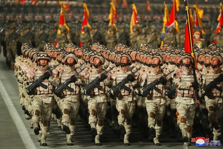 Pogledajte demonstraciju sile Sjeverne Koreje! Kim Jong Un najavio ubrzani razvoj nuklearnog oružja