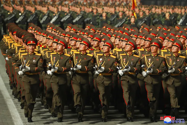 Pogledajte demonstraciju sile Sjeverne Koreje! Kim Jong Un najavio ubrzani razvoj nuklearnog oružja