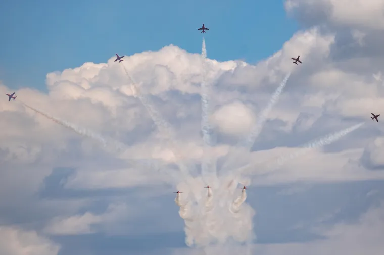 Krila Oluje i Red Arrows priredili spektakl na nebu!