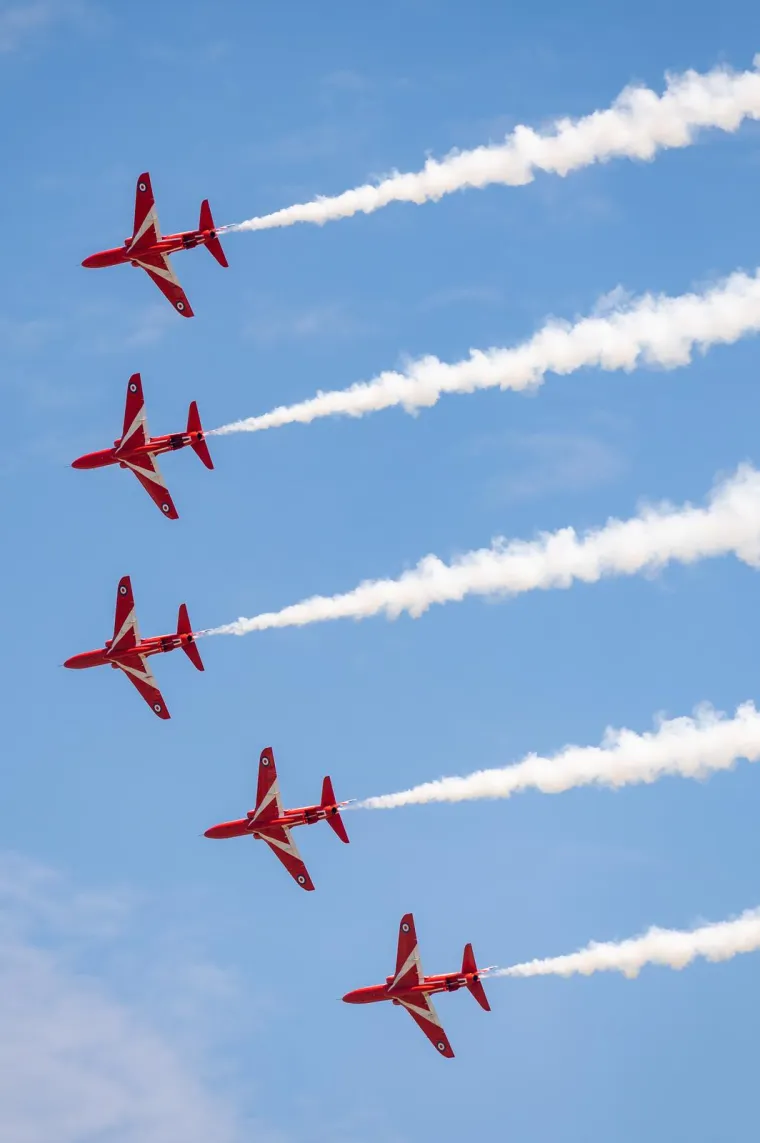 Krila Oluje i Red Arrows priredili spektakl na nebu!