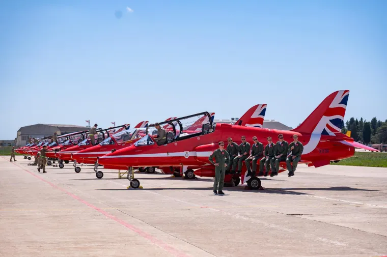 Krila Oluje i Red Arrows priredili spektakl na nebu!