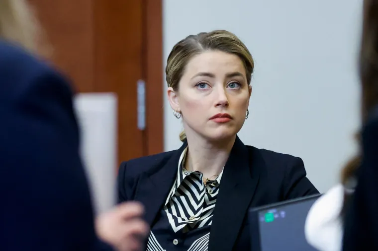 Na suđenju između biv&scaron;ih supružnika Johnnyja Deppa i Amber Heard, glavna tema je bila mentalno zdravlje. Heard ima poremećaje osobnosti povezane s nasiljem i izmi&scaron;ljanjem priča, rekla je klinička psihologinja koja ju je ocjenjivala. Psihologinja Shannon Curry, koju je angažirao Deppov tim je prethodno provela procjenu glumice i rekla je u sudnici da glumica ima granični poremećaj ličnosti (BPD) te histrionski poremećaj ličnosti (HPD). Curry je također posvjedočila da Heard ne pati od posttraumatskog stresnog poremećaja zbog svoje veze s Deppom, kao &scaron;to je tvrdila. 
