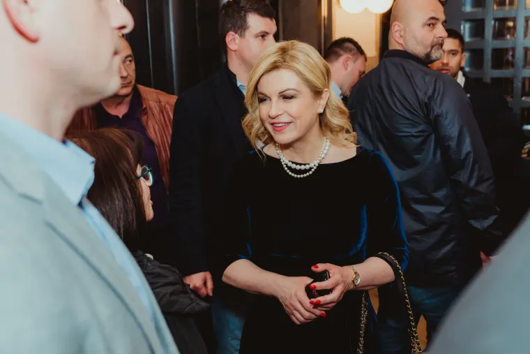Promocija dugo iščekivane knjige o Velimiru Zajecu privukla brojne poznate face. Nećete vjerovati tko je sve došao, iznenadit ćete se