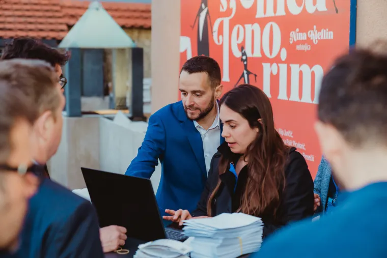 Promocija dugo iščekivane knjige o Velimiru Zajecu privukla brojne poznate face. Nećete vjerovati tko je sve došao, iznenadit ćete se