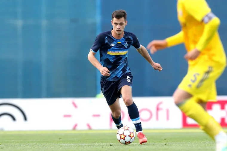 Zagrebački i kijevski Dinamo odigrali utakmicu za mir, susret iz svečane lože pratila i Kolinda