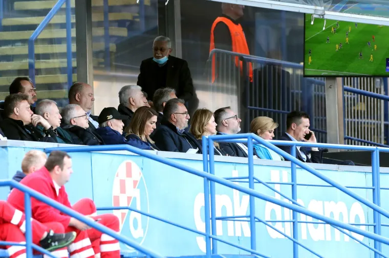 Zagrebački i kijevski Dinamo odigrali utakmicu za mir, susret iz svečane lože pratila i Kolinda